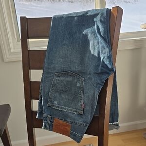 Levi's 511 Classic DISTRESSED Blue Jeans, 33 32